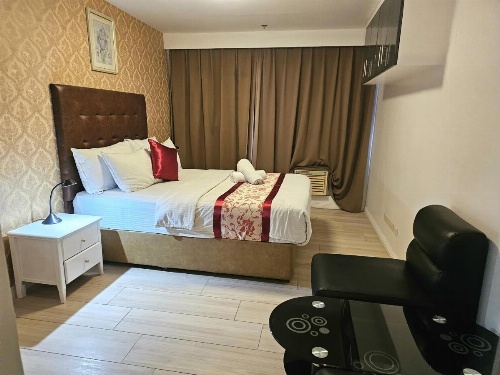 Jmm Grand Suites image 8